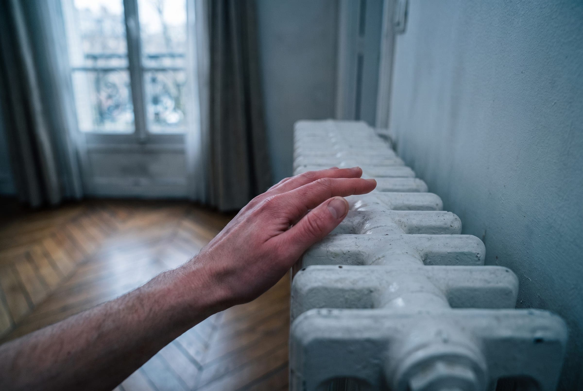 Radiateur qui chauffe mal sur un circuit emboué, illustration générique